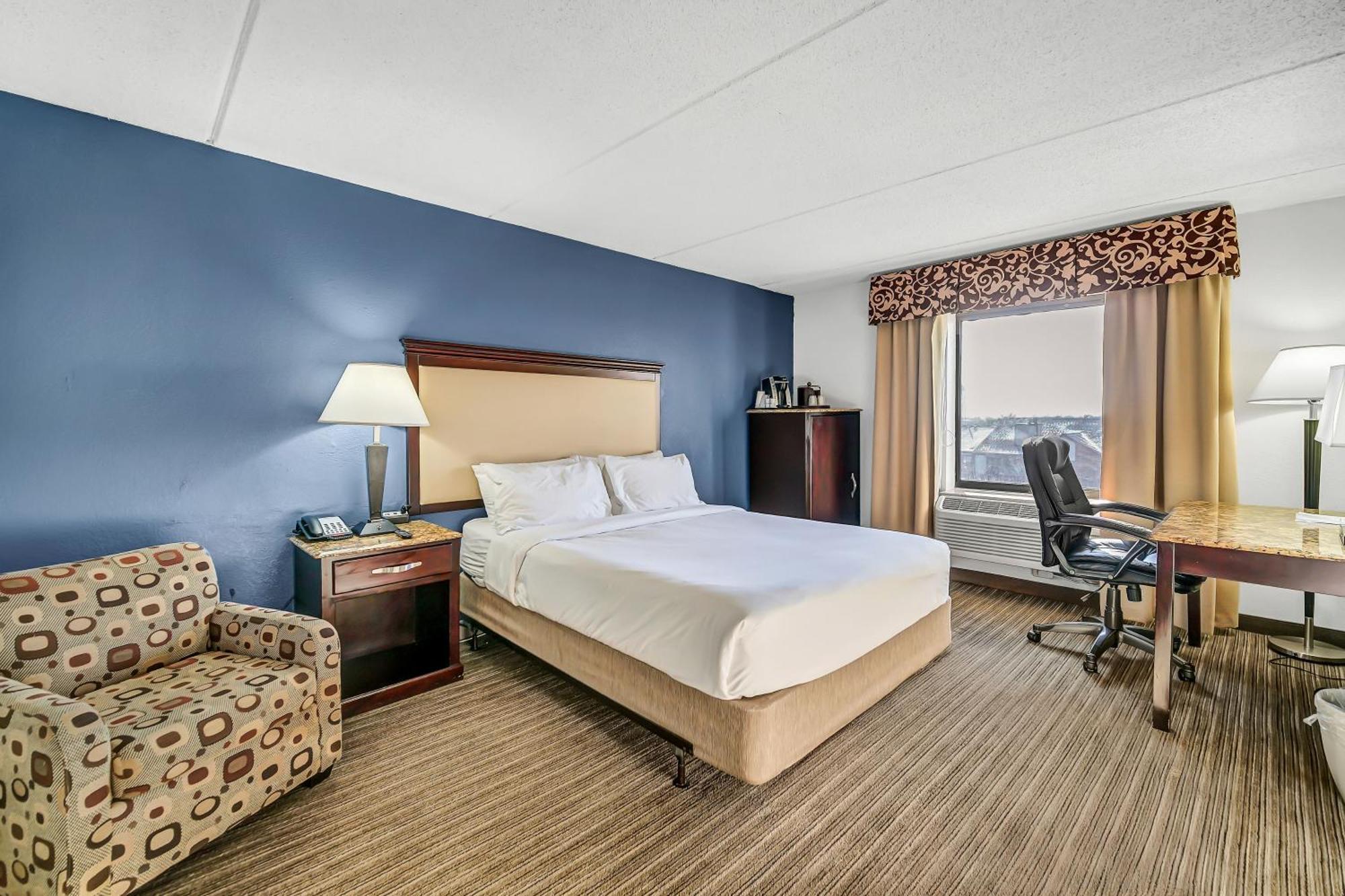 Radisson Hotel Schaumburg Ngoại thất bức ảnh